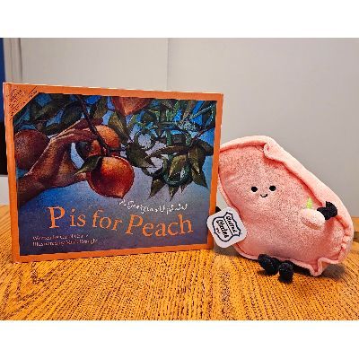 Georgia Book and Plush Bundle