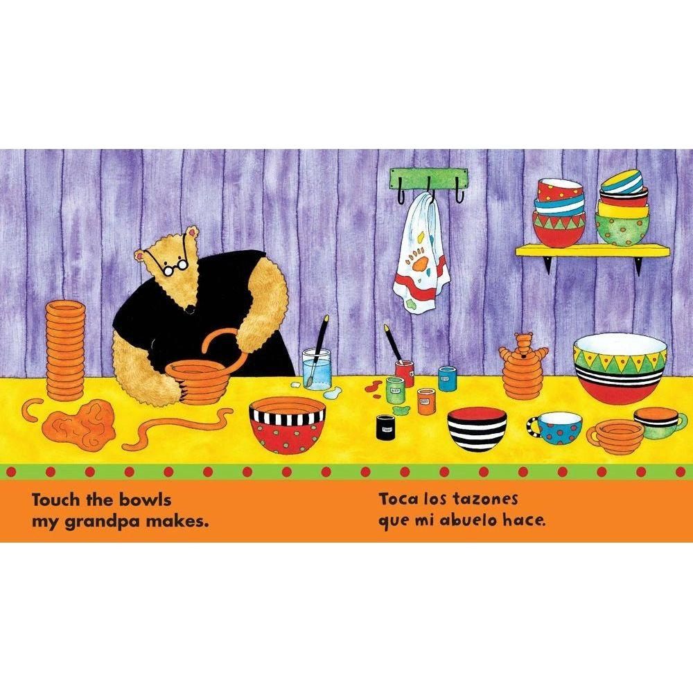 Bear's Busy Family / La familia ocupada de Oso (Picture Book)